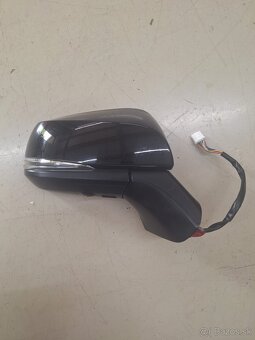 Toyota RAV4 spätne zrkadlo - 2