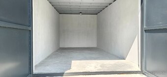 Predam garaz na Floreate - 2