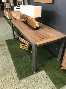 Jedálenský stol - 2