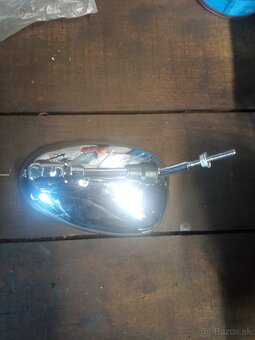 Predám spätné zrkadlo. - 2