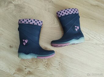 Zateplené svietiace gumáky - 2