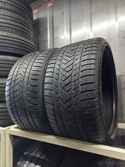 315/30R21 Pirelli Sottozero 3 2022 - 2