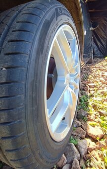 225/45 R17 letné - 2