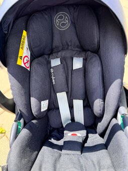 Cybex Cloud Z2 + ISOFIX Base - 2