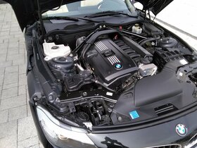 Predám BMW z4 sDrive 23i 6 valec 2,5 liter 150kw 204PS - 2