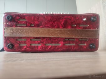 Akordeón Royal Standard 48 basov - 2