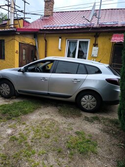 predam Renault Megane III Grantour 1.5 dci 78 kw 2010 - 2