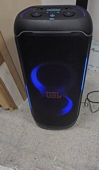 Predám jbl ultimate 1100w - 2