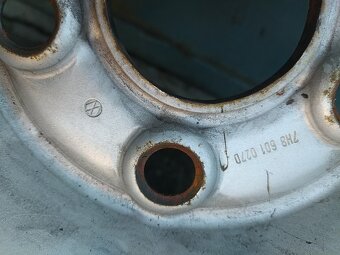 205/65/16c vw - 2