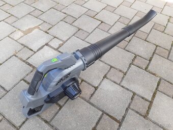 LUX-TOOLS Aku vysávač a fúkač lístia A-LS-2x20 - 2