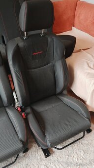 Sedačky Suzuki Swift Sport (ZC32S) - 2