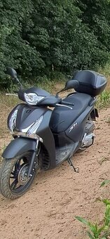Honda - 2