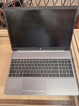 HP 250 G9 (724C1EA) - 2