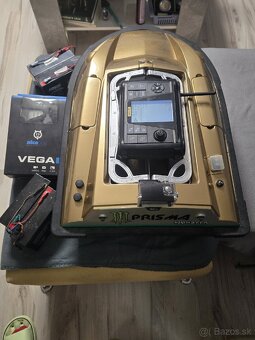 Lodka PRISMA - 2