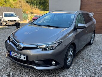 Toyota Auris Touring Sport 1.6 VVT 2016 POJAZDNÉ - 2