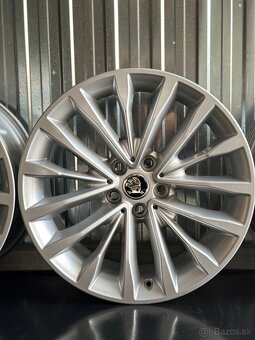 #48 Elektróny originál Škoda r18 - 2