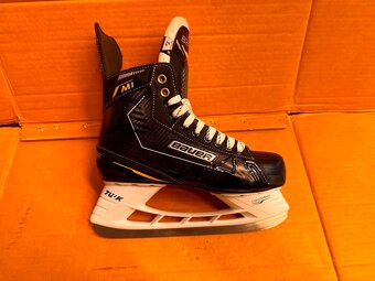 BRUSLE BAUER SUPREME M1 vel. 42,5/7,5 D TOP - 2