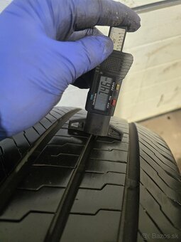 Letné Pneu Continental 215/60 R17 C - 2