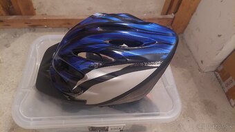 cyklistická prilba - 2