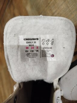 Predám detské korčule dievčenské 34 - 2