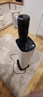 Predám tyčový vysávač H60 HUB PRO - 2