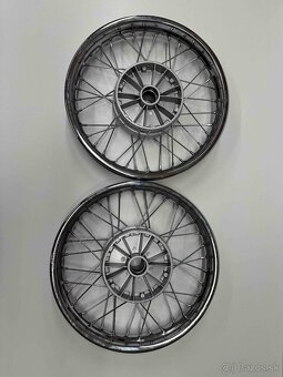 Predám nové koleso 16" komplet ráfik výplet stred JAWA - 2