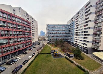 PREDAJ - 1. izbový byt - Tomášikova ulica - Nové Mesto - 2