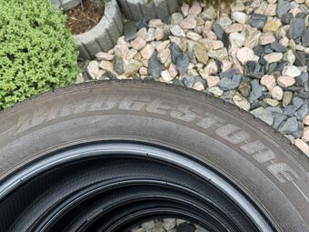 225/55 R18 - 2