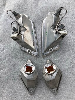 Smerovky a zadná lampa Piaggio 300 GTS - 2