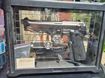 WE airsoft pištoľ GBB BERETTAm92 v.2 LEDBox Green Gas Silver - 2