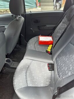 Chevrolet Spark - 2