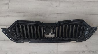 Škoda Octavia 4 sportline maska Octavia 4 RS - 2
