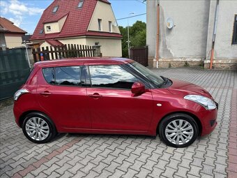 Suzuki Swift 1.2 69kW 2013 113338km 1.majitel serviska - 2