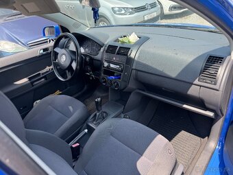 VW Polo - 2