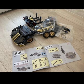 Predám stavebnicu lego lamborghini - 2