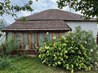 Iba u nás Ponúkame NA PREDAJ rodinný dom v Kolárove - 2