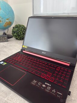 Acer Nitro 5 - 2