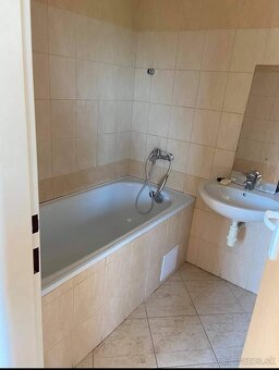 Ponúkam ihneď k dispozícii - 2
