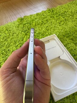 iPhone 15 pro 128gb natural titanium - 2