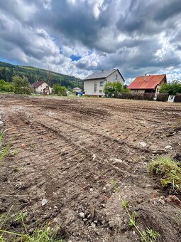 Stavebný pozemok v obci Staškov 530m2 - 2