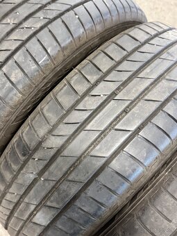 205/60R16 - 2