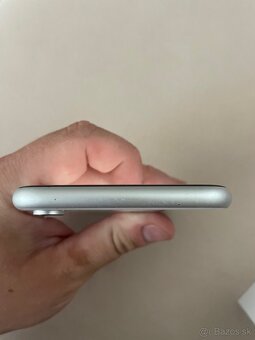 iPhone XR 64gb - 2
