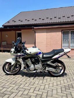 Yamaha FZS 1000 Fazer - 2