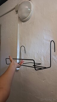 Držiaky na kvetináče - 2