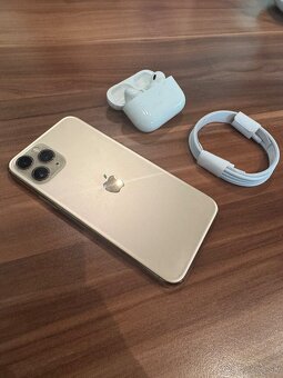 Apple iPhone 11 PRO GOLD + Apple AirPods Pro 2 - 2
