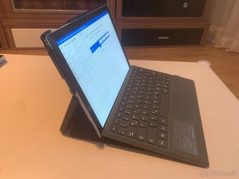 Microsoft Surface Pro7 i5/8GB/128GB. - 2