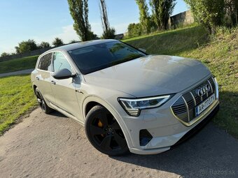 Audi E-Tron 50 - 2