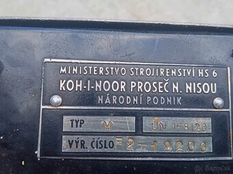 predam staru kalkulačku alebo pisaci stroj - 2