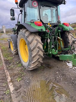 John deere 5090M s čelným nakladačom - 2