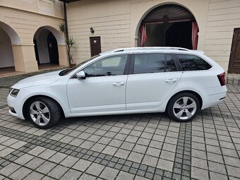 Škoda Octavia Combi 2.0 TDI DSG F1 Sport DVD Canton Kamera - 2